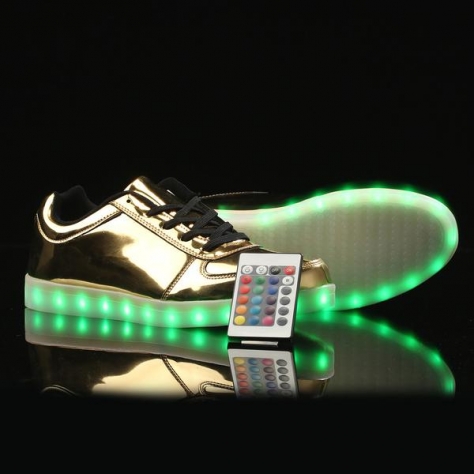 BlinkingShoes Men&Women Low-Top Gold With Free Remote Control